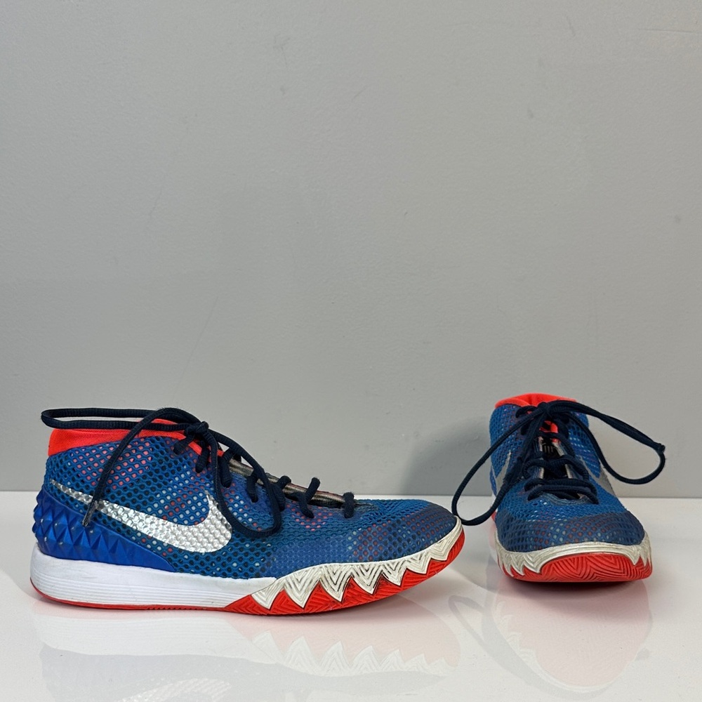 Nike Kyrie 1 USA Independence Day Shoes Sneakers Size 7Y